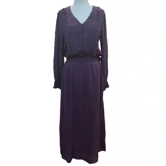 NWOT Garnet Hill Ruffle Crêpe Dress. Color Nightshade. Size Small. F/W 2023 - Picture 2 of 5